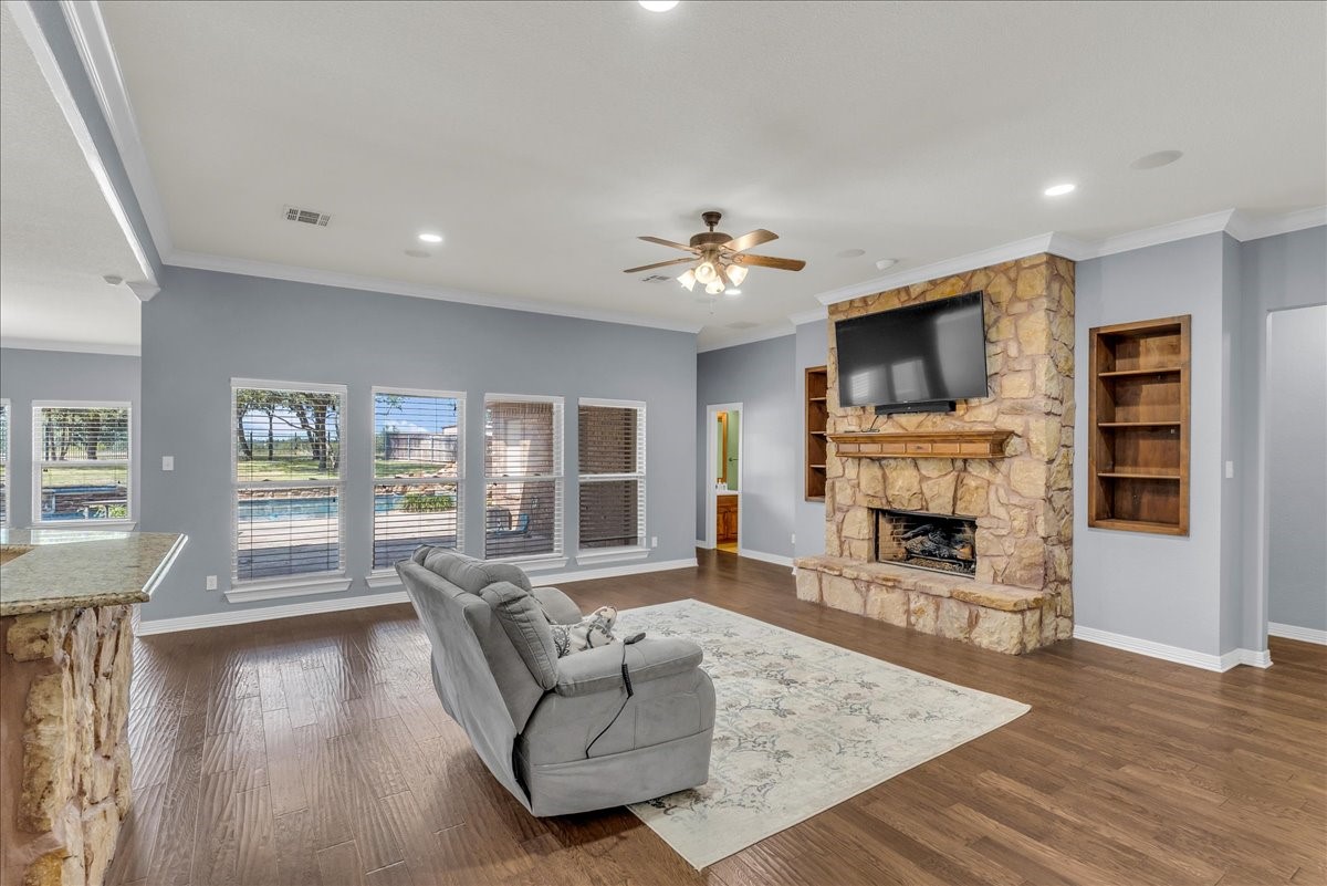 1865 Austin Hines Drive China Spring TX 76633