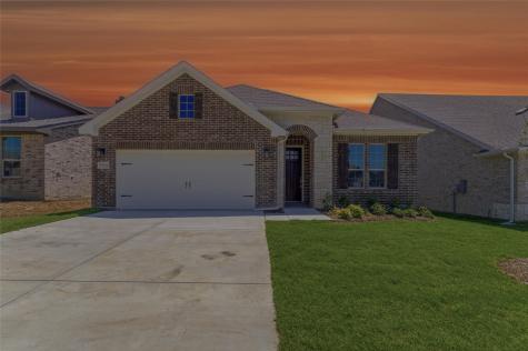 3516 Helena Street Gainesville TX 76240