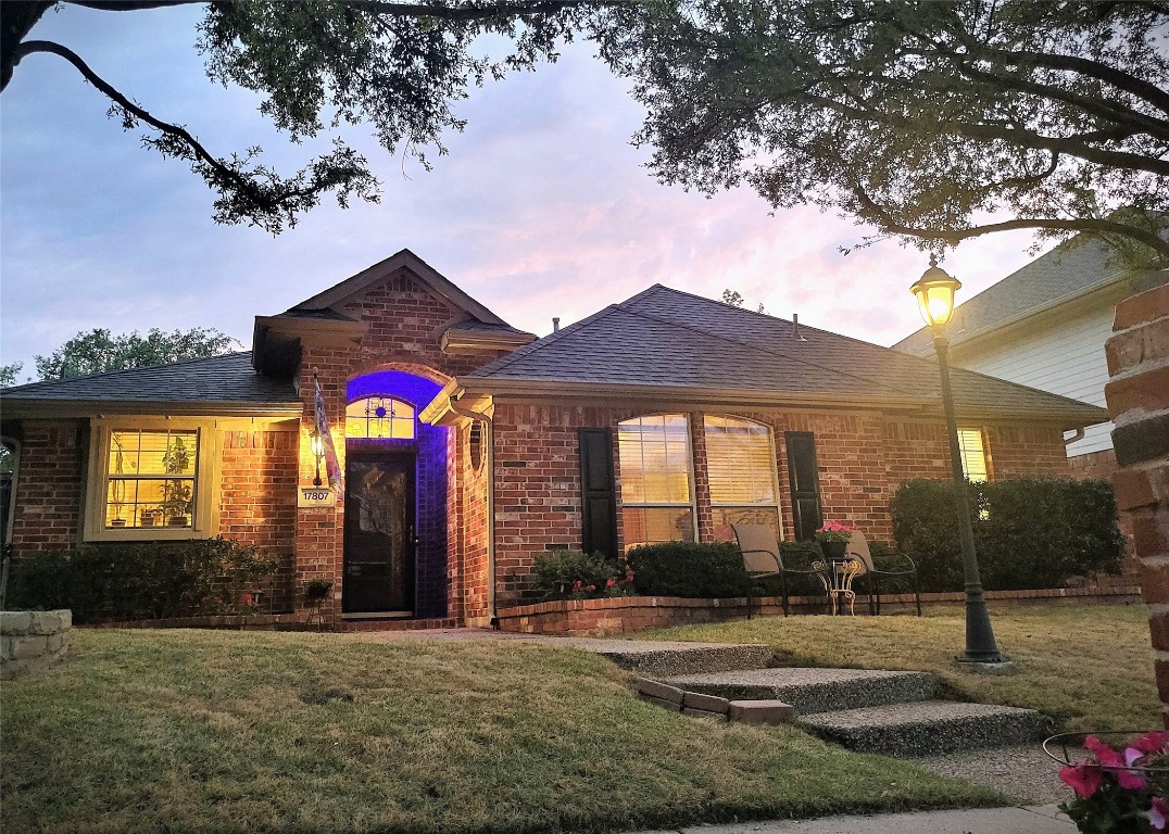 17807 Meadow Grove Lane Dallas TX 75287