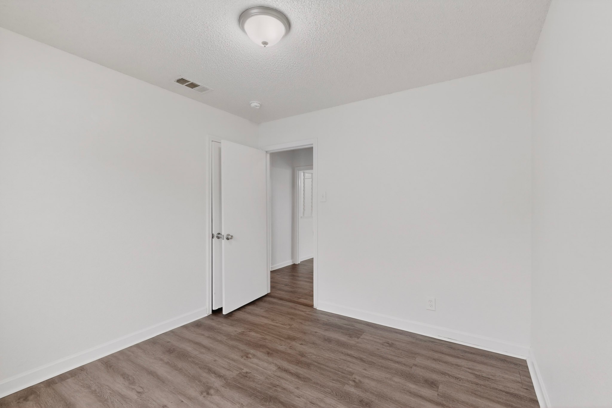 3018 51st Street Dallas TX 75216