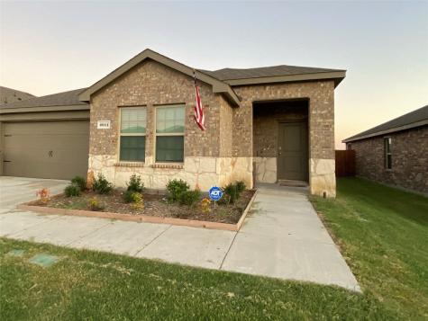 2011 Yale Street Farmersville TX 75442
