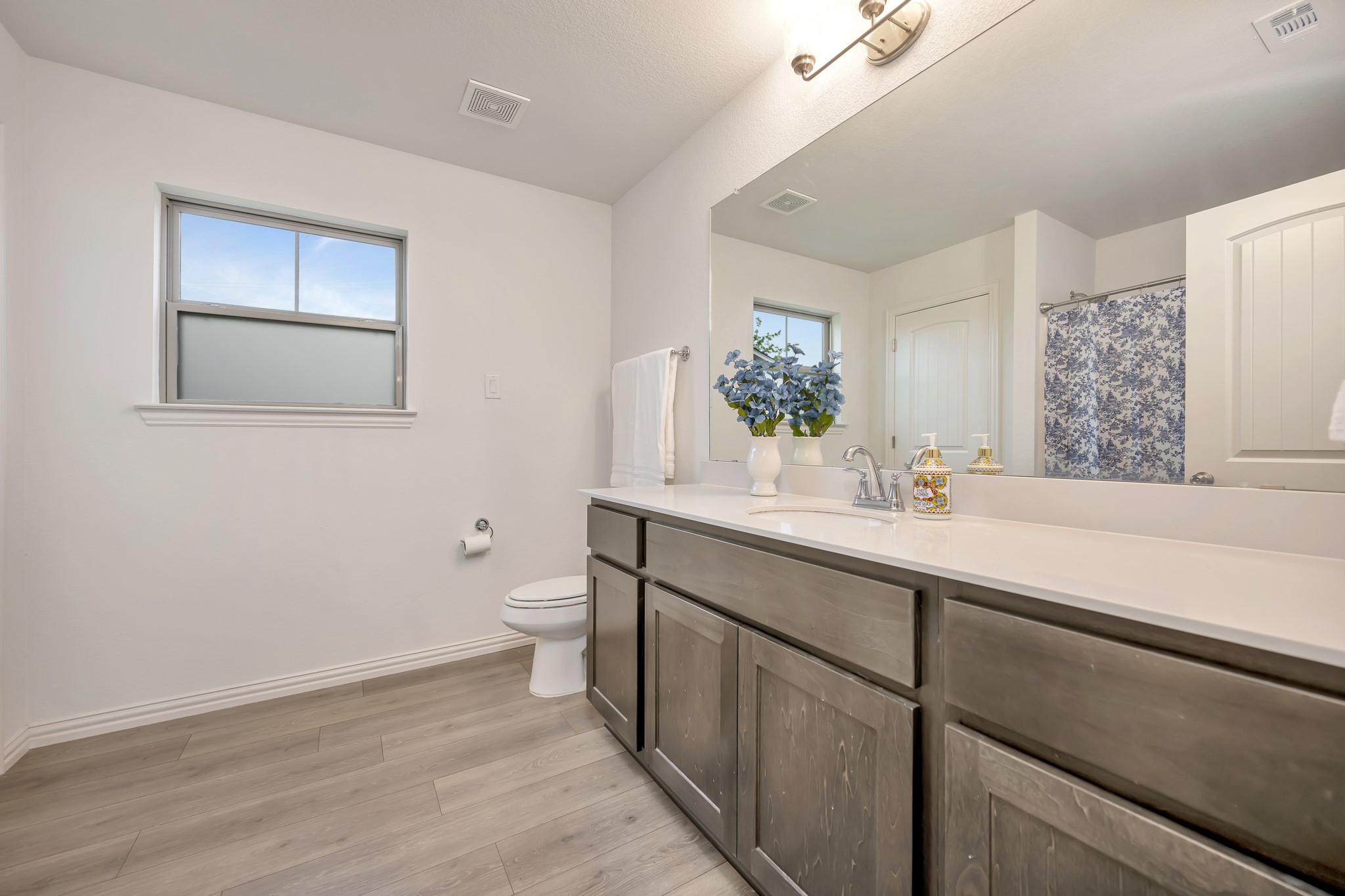 26 Rancho Drive N Fort Worth TX 76244