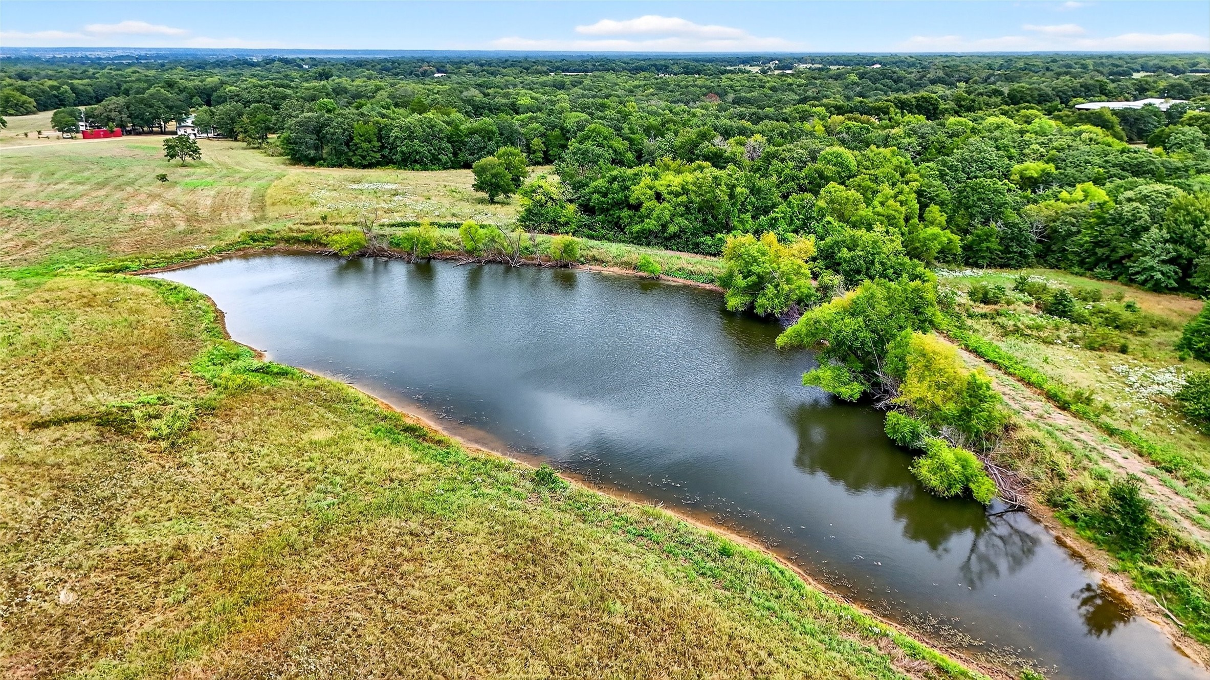 1200 County Road 1215 Savoy TX 75479