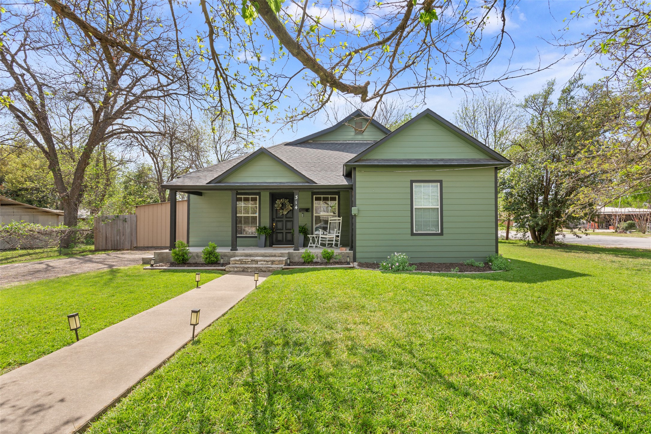 314 N Avenue I Clifton TX 76634