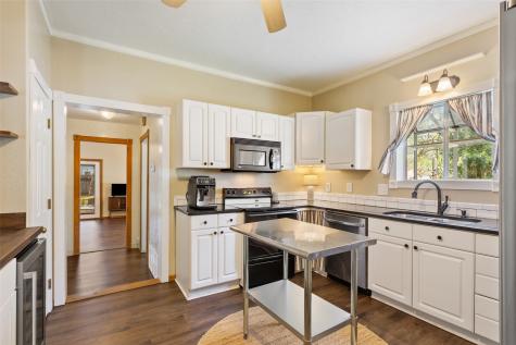 314 N Avenue I Clifton TX 76634