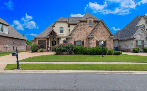 672 Dumaine Bossier City LA 71111