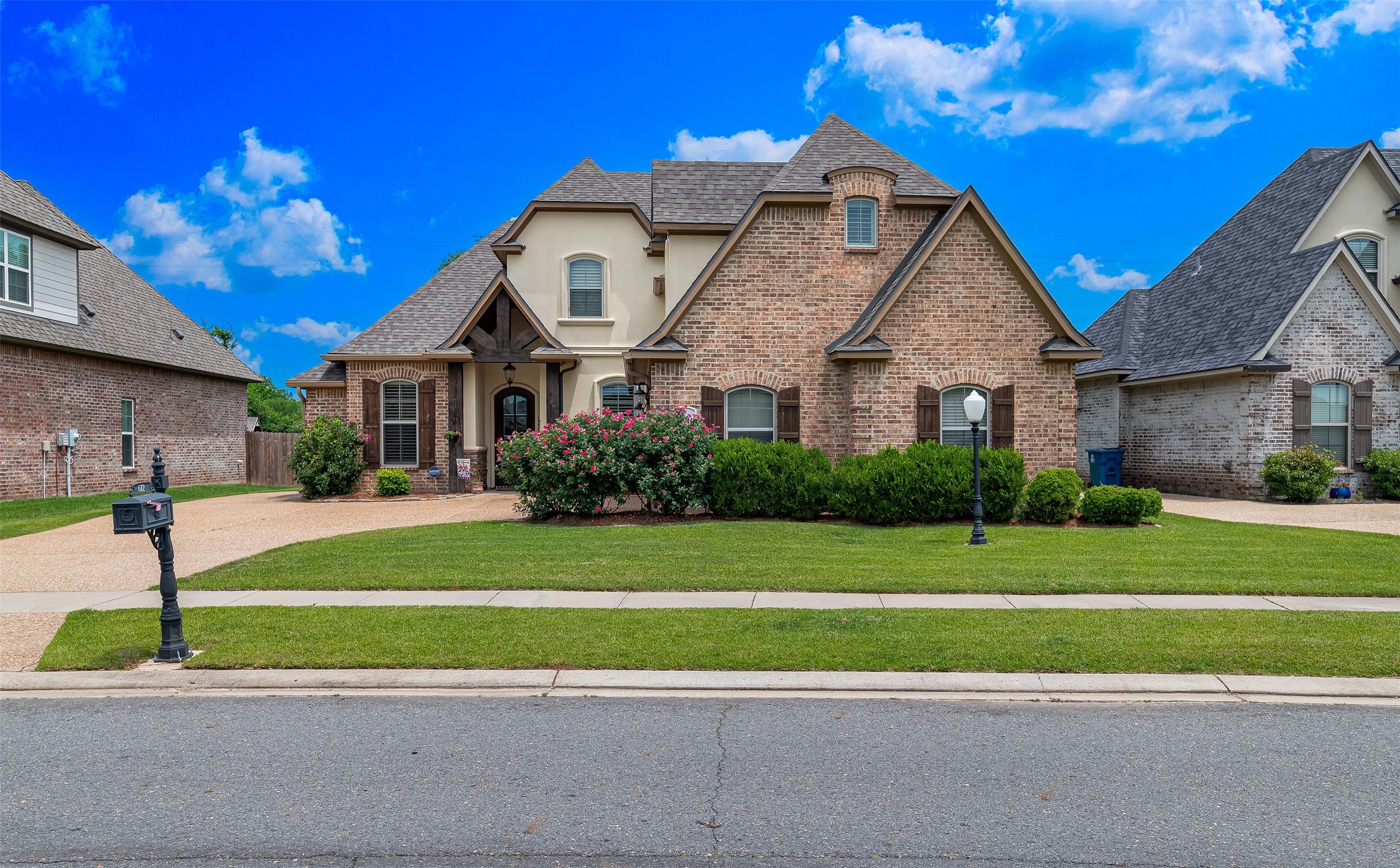 672 Dumaine Bossier City LA 71111