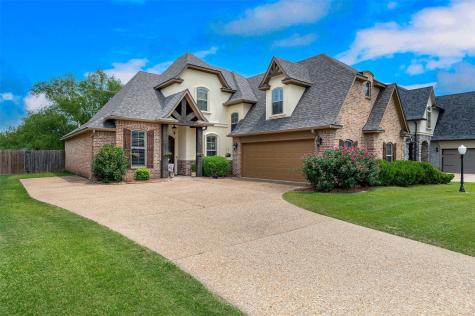 672 Dumaine Bossier City LA 71111