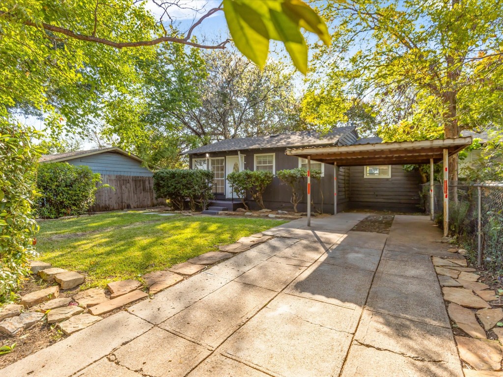 4218 Pensacola Court Dallas TX 75211