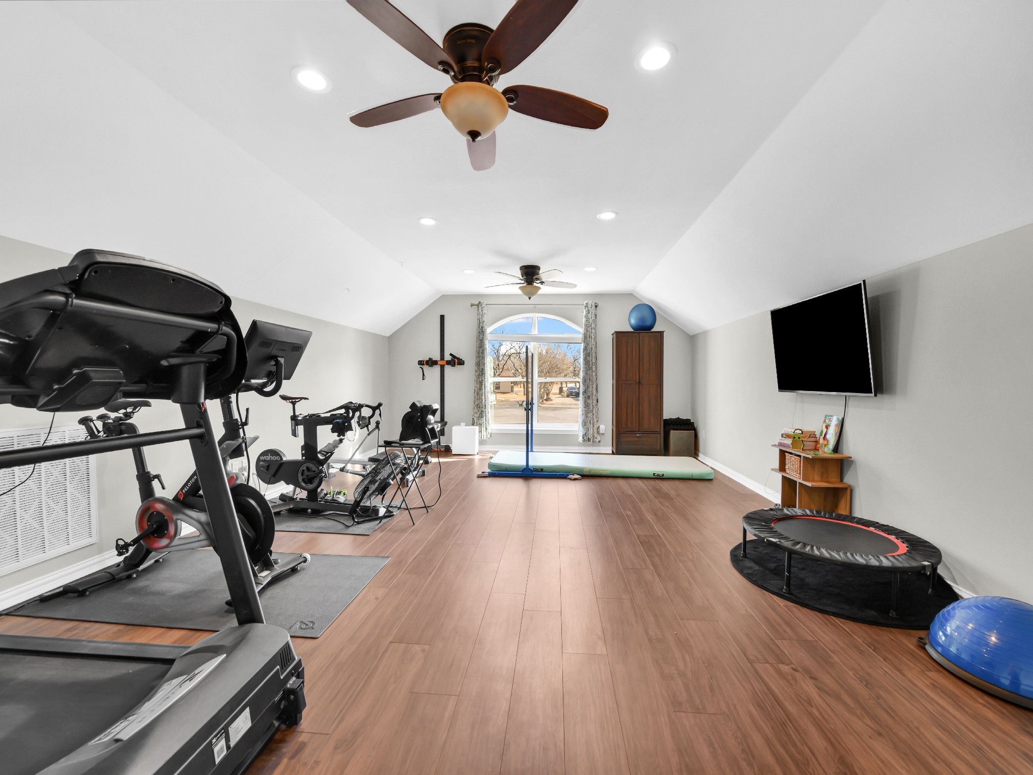 6000 Justine Court Granbury TX 76049