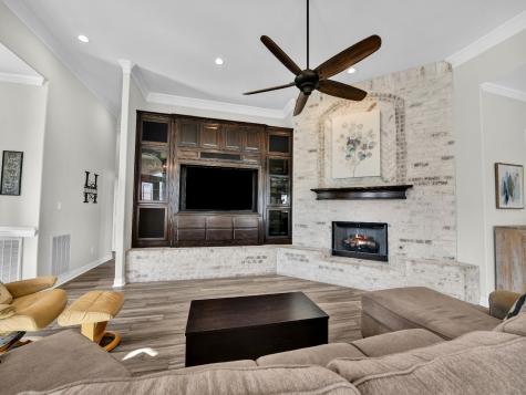 6000 Justine Court Granbury TX 76049