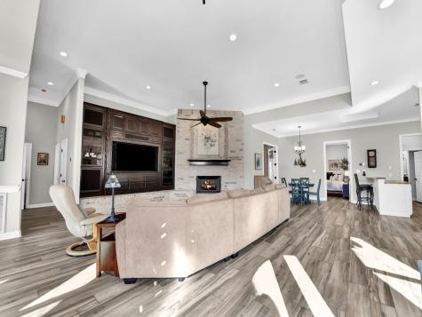 6000 Justine Court Granbury TX 76049