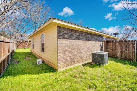 106 W Adair Street Alvarado TX 76009