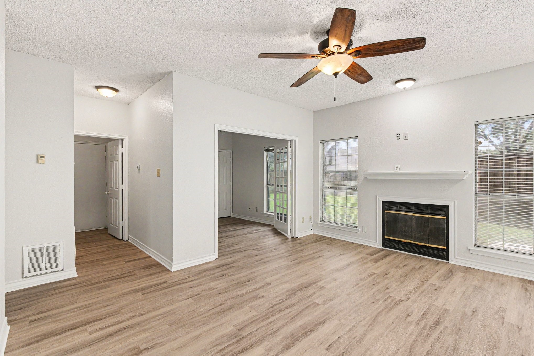 7654 Moss Court North Richland Hills TX 76182
