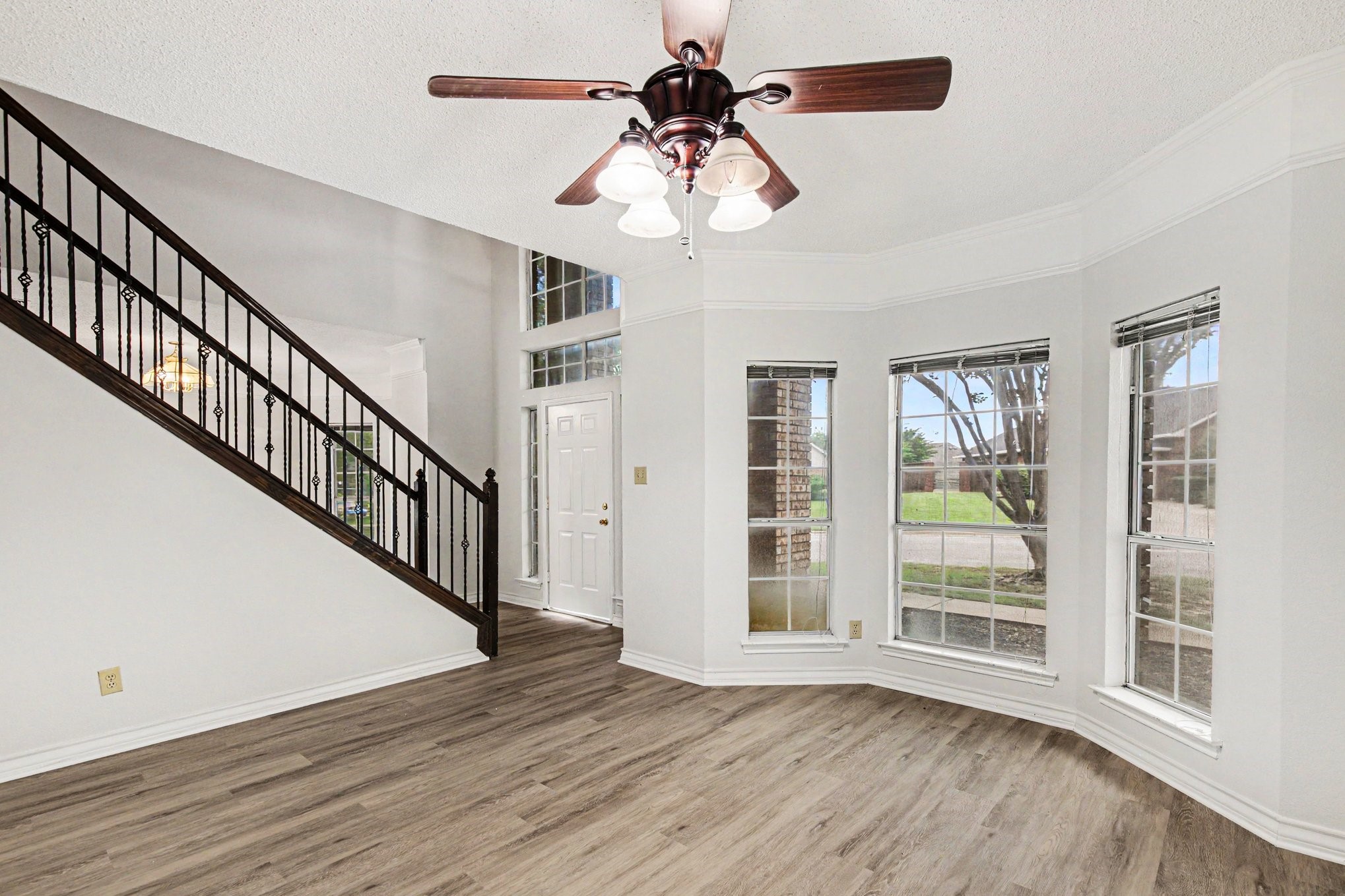 7654 Moss Court North Richland Hills TX 76182