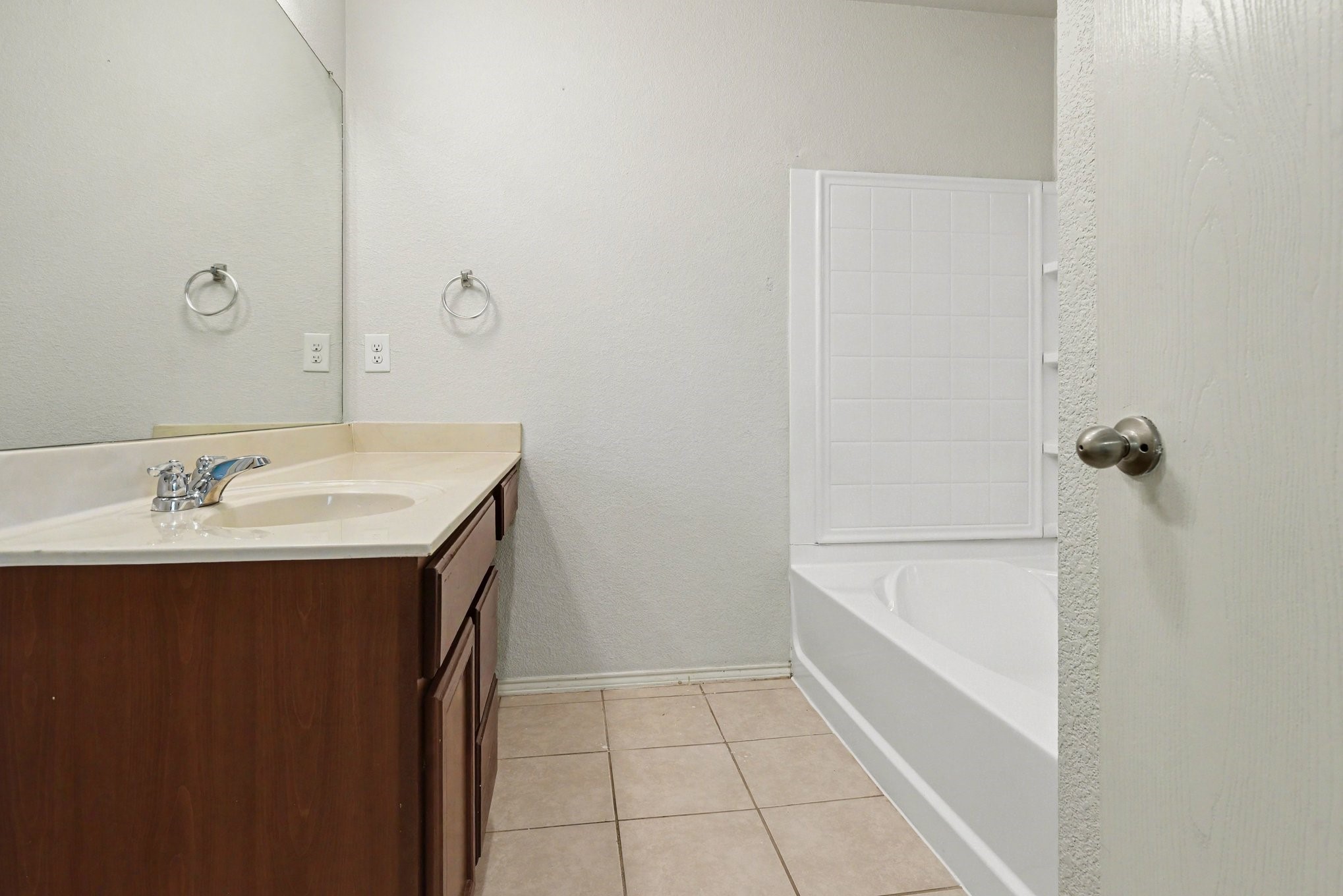 246 Willow Creek Lane Terrell TX 75160