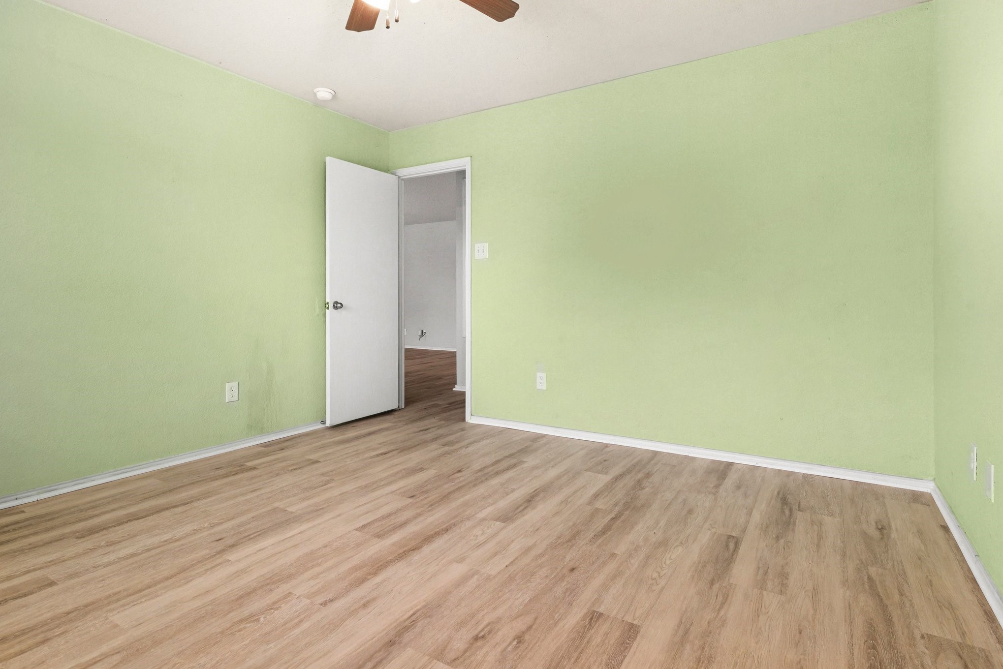 246 Willow Creek Lane Terrell TX 75160