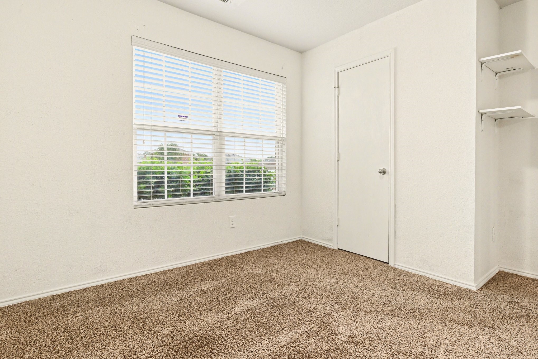 246 Willow Creek Lane Terrell TX 75160