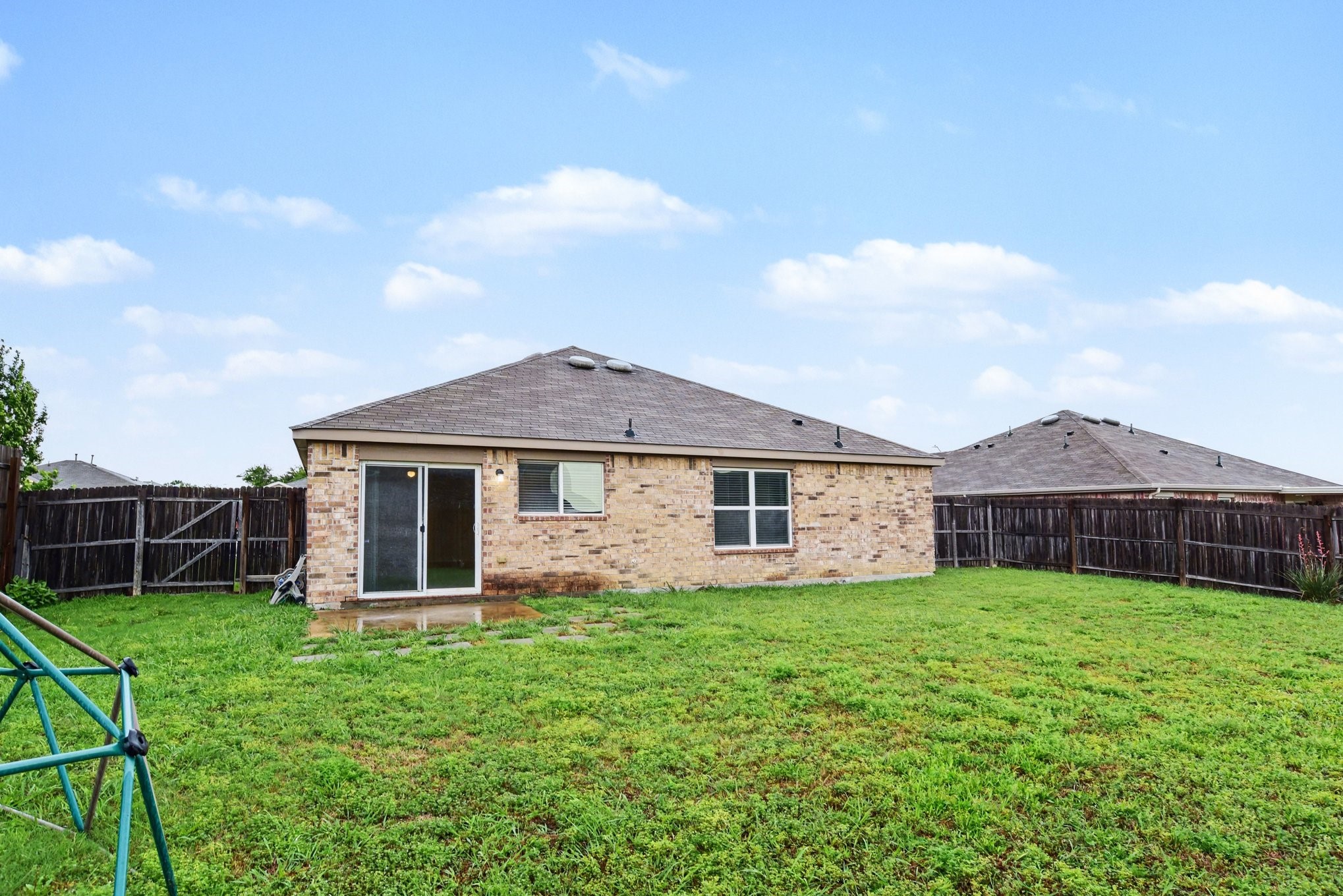 246 Willow Creek Lane Terrell TX 75160