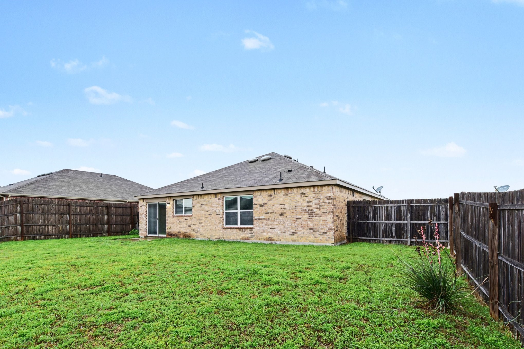 246 Willow Creek Lane Terrell TX 75160