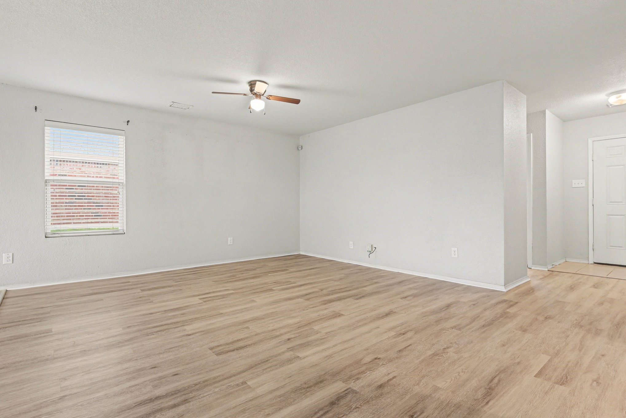 246 Willow Creek Lane Terrell TX 75160