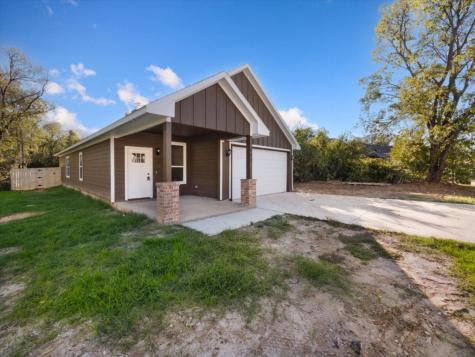 4934 Chapman Street Fort Worth TX 76105