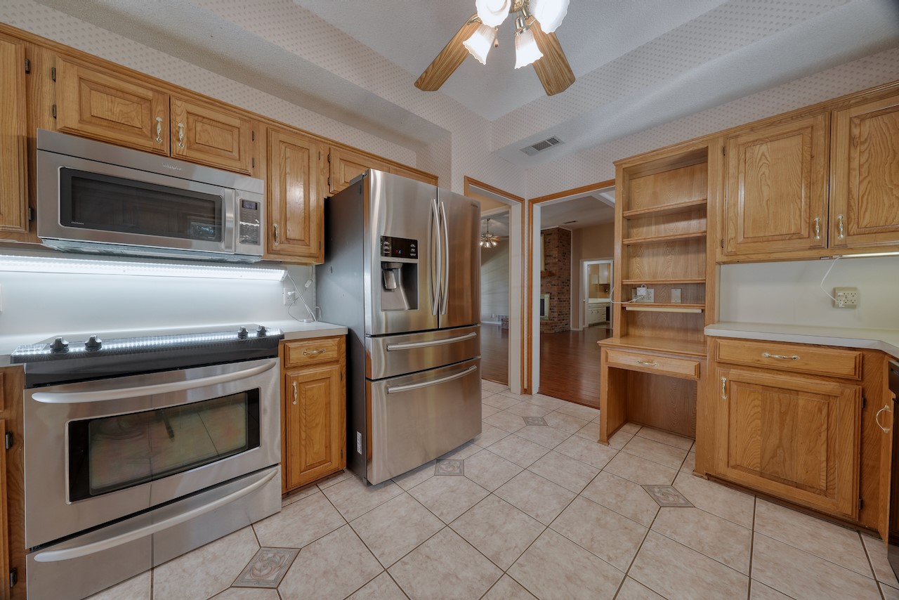 532 Woodside Drive Hideaway TX 75771