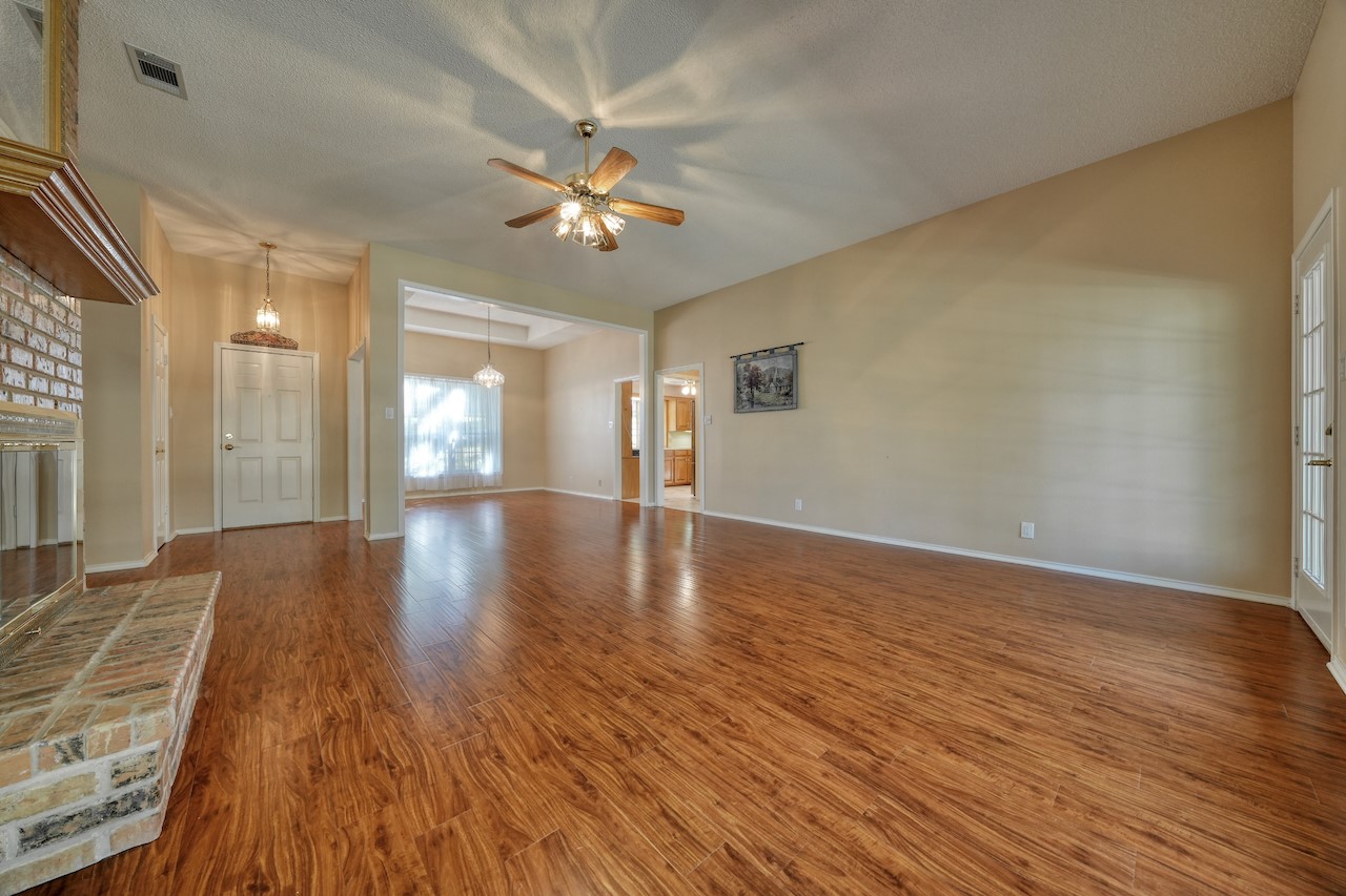 532 Woodside Drive Hideaway TX 75771