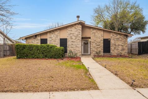 3418 Meadow Oaks Drive Garland TX 75043