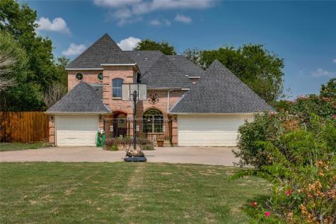 419 Woodhaven Boulevard Duncanville TX 75116