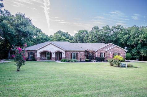 3653 NE County Road 0095 Corsicana TX 75109