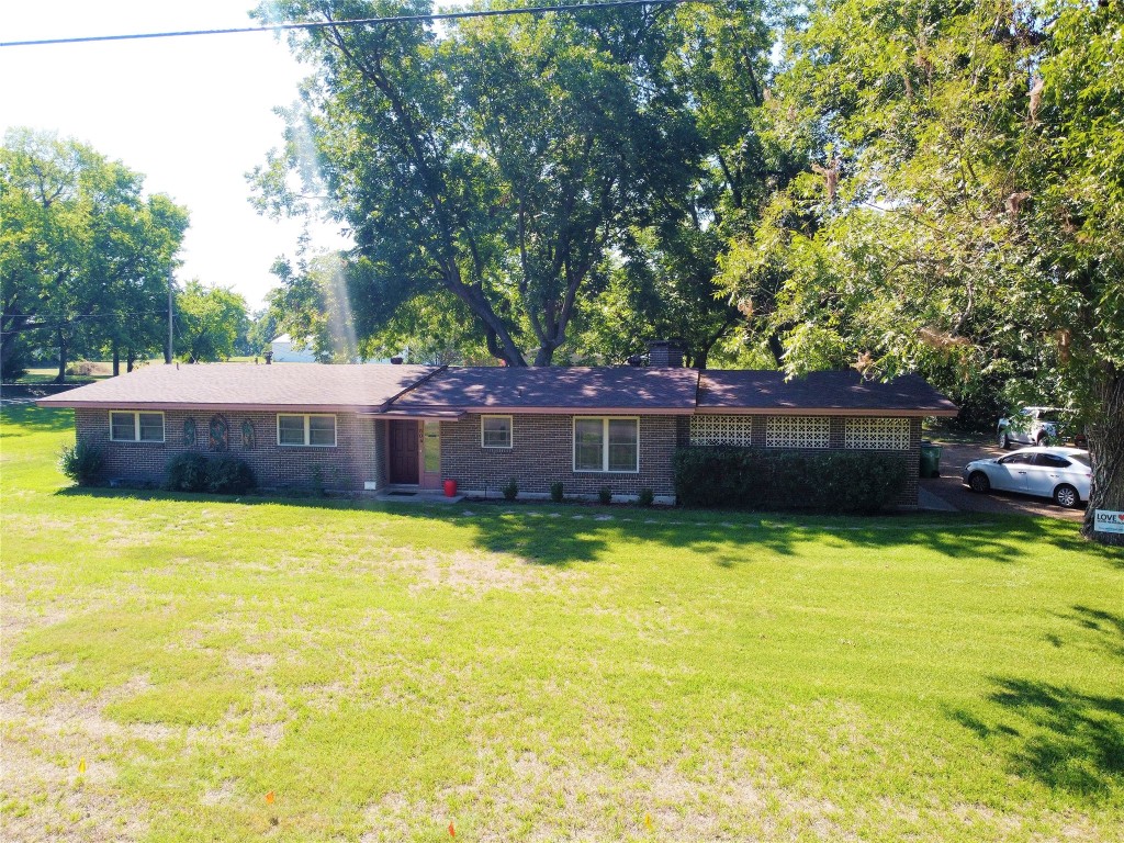 504 Forrester Street Greenville TX 75401