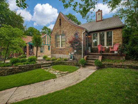 1027 Sarasota Circle Dallas TX 75223