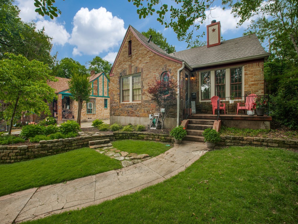 1027 Sarasota Circle Dallas TX 75223