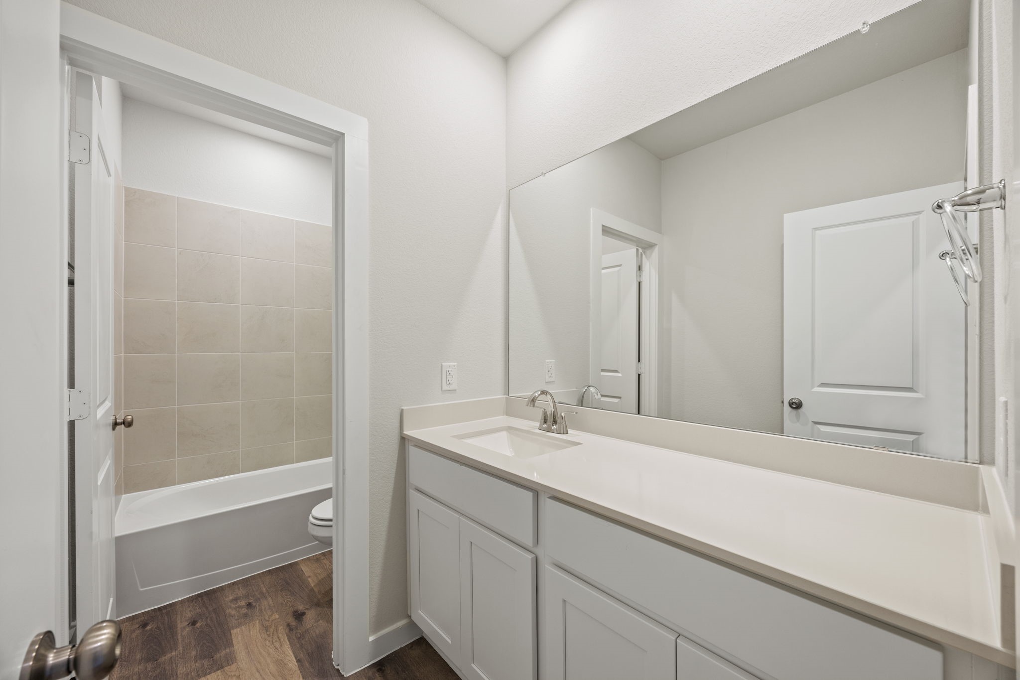 1001 Park Oak Lane Crowley TX 76036