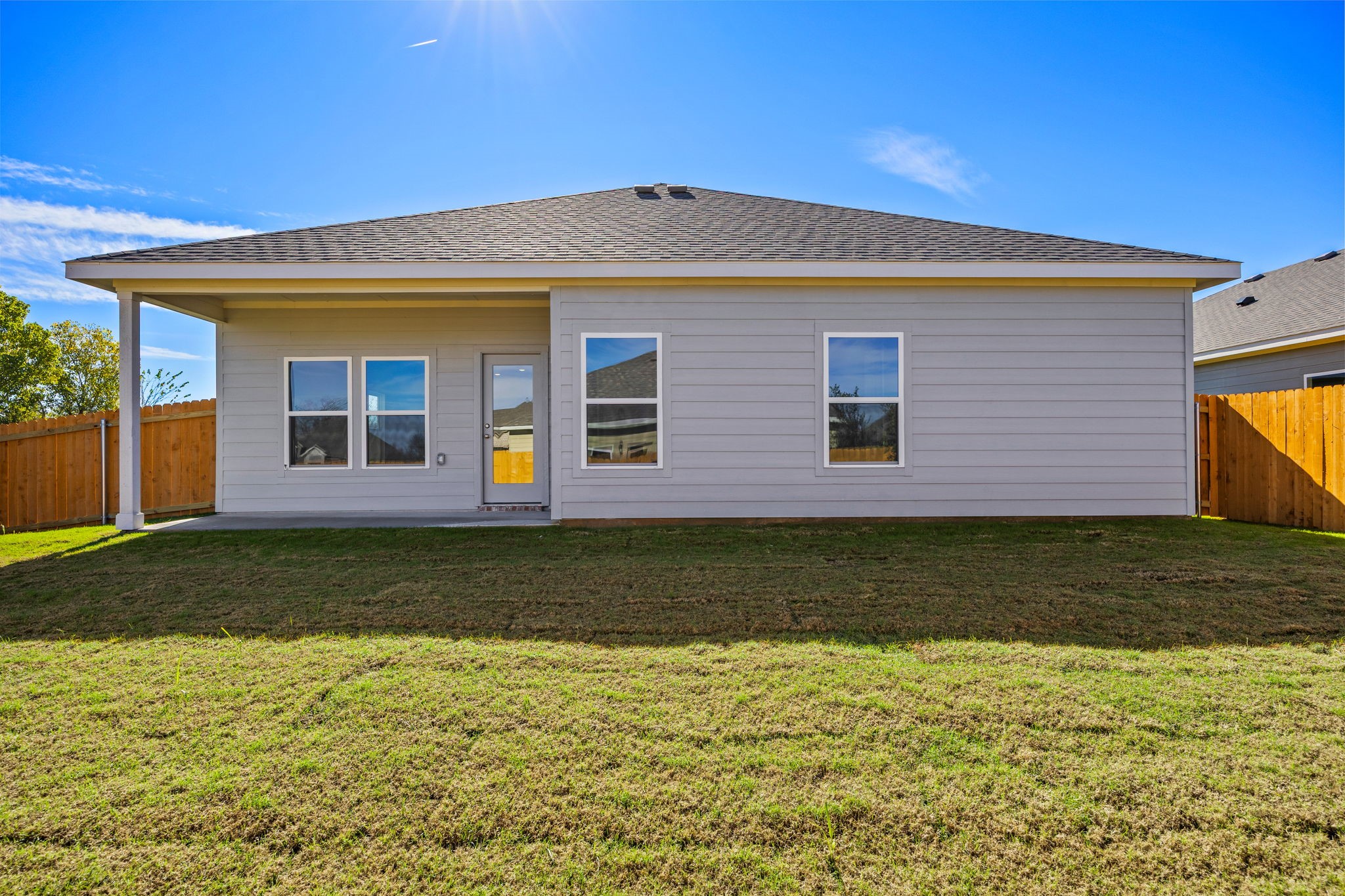 1001 Park Oak Lane Crowley TX 76036