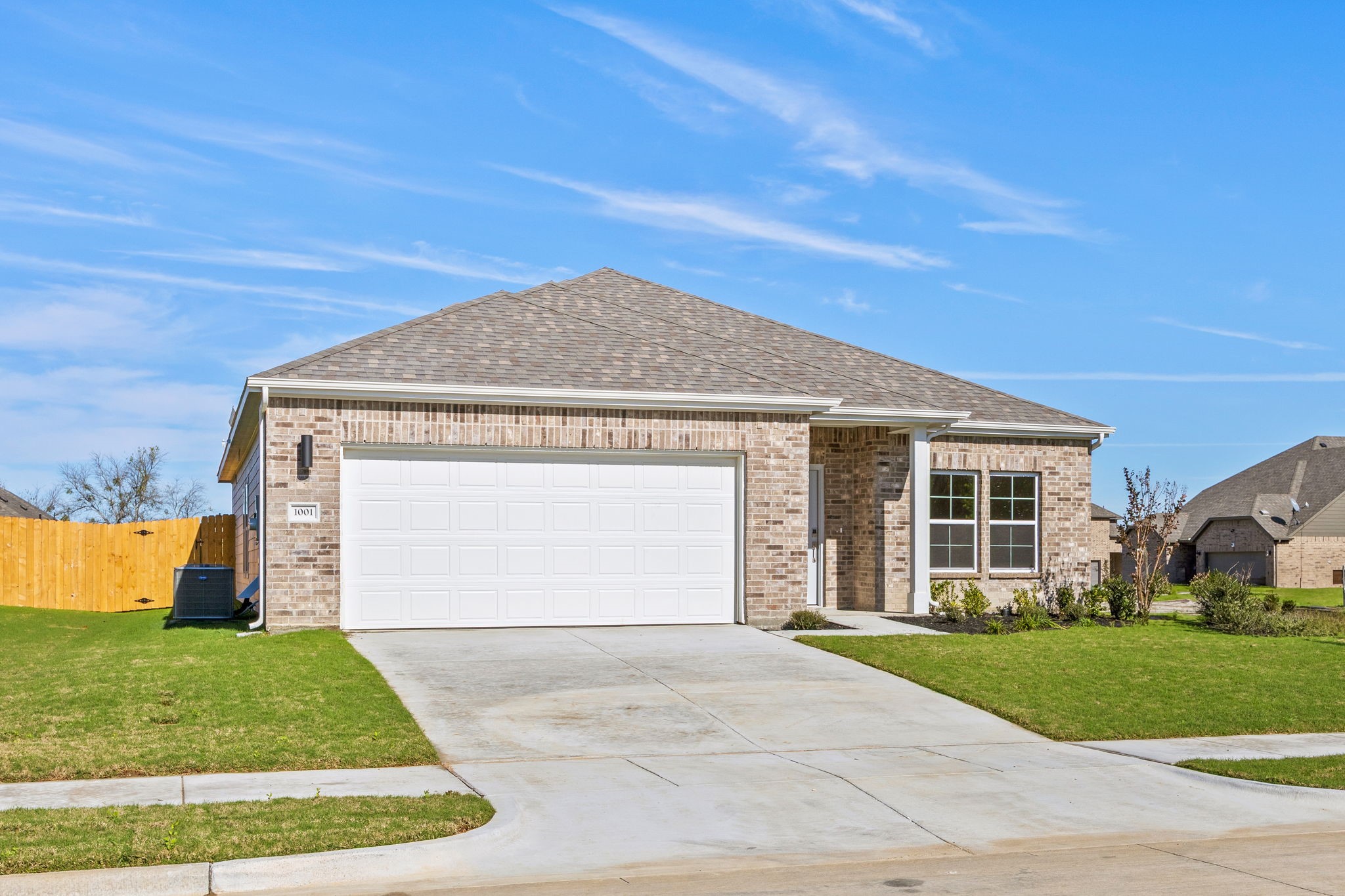 1001 Park Oak Lane Crowley TX 76036