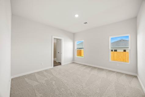 1001 Park Oak Lane Crowley TX 76036