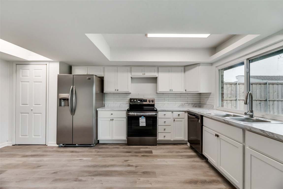 901 Greenbriar Drive Garland TX 75043