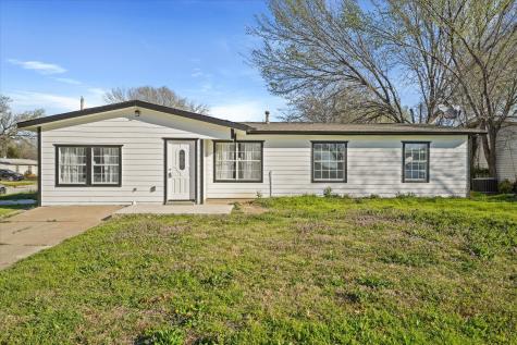 4301 Monna Street Haltom City TX 76117
