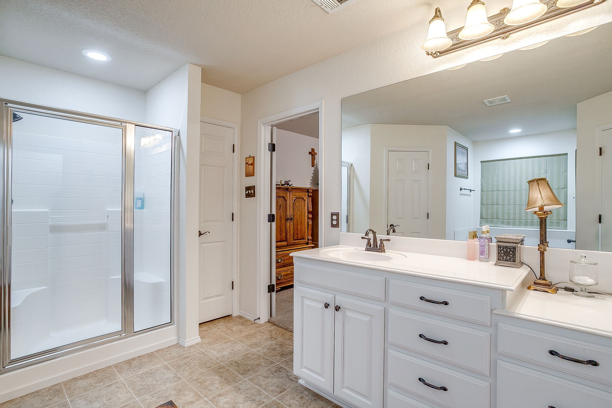 725 Snapper Drive Burleson TX 76028