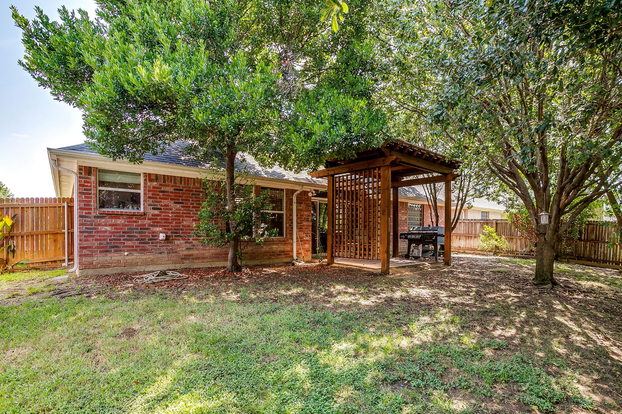 725 Snapper Drive Burleson TX 76028