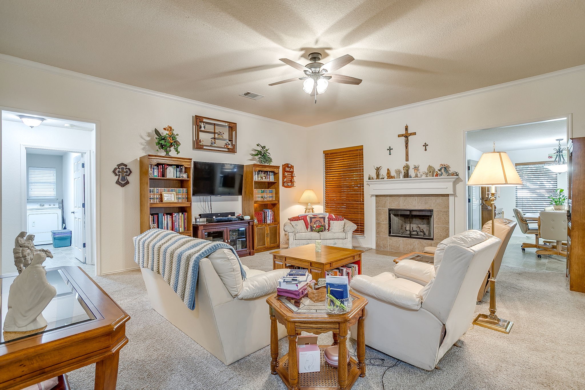 725 Snapper Drive Burleson TX 76028
