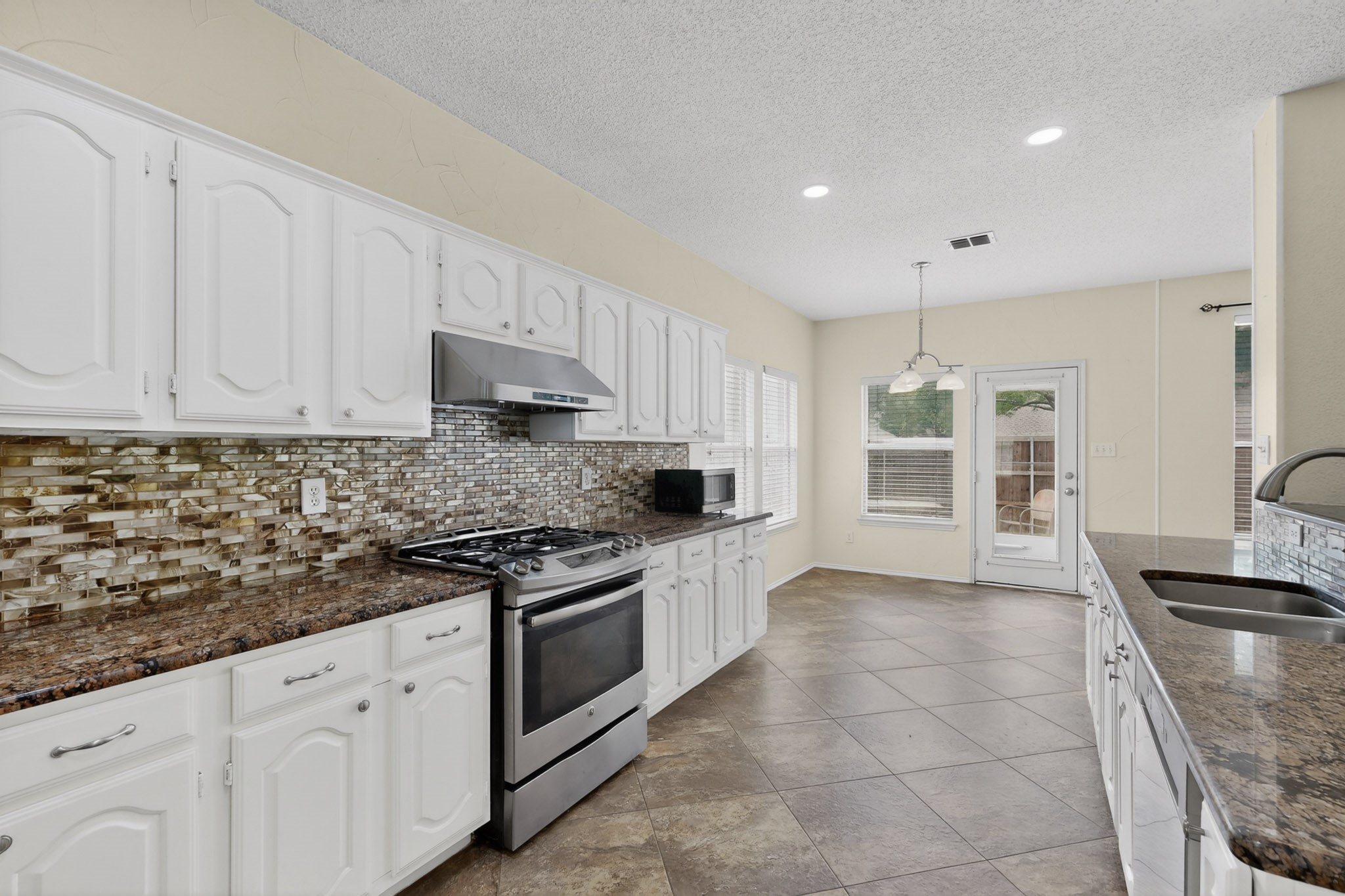 2625 Timberwood Drive Flower Mound TX 75028