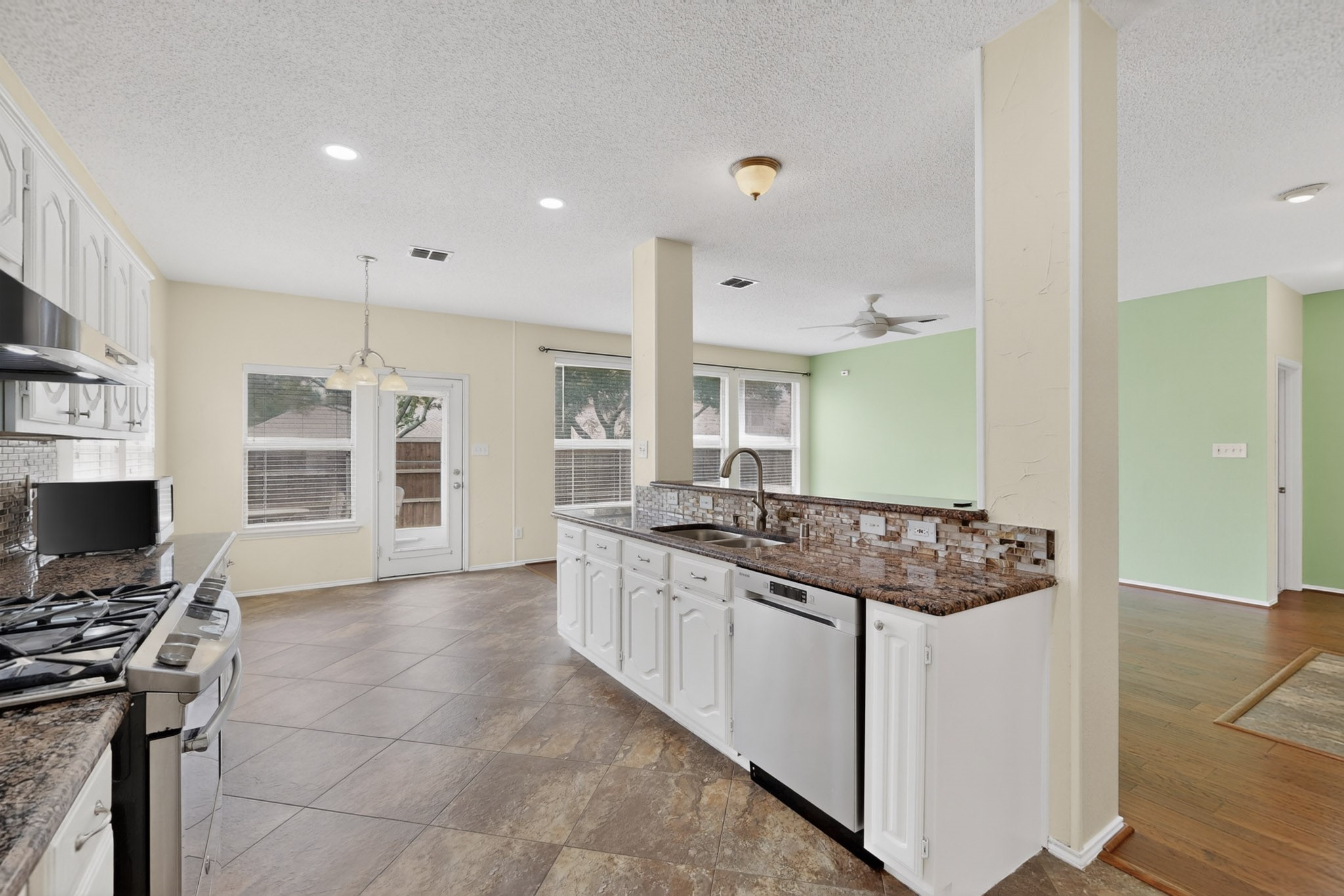 2625 Timberwood Drive Flower Mound TX 75028