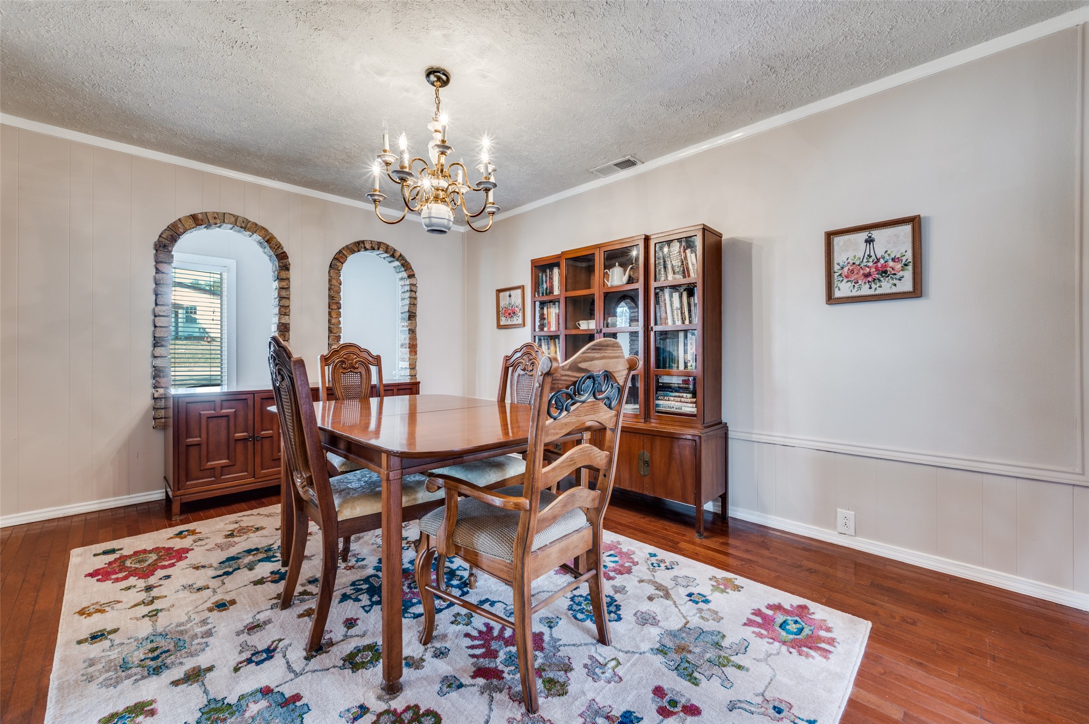 13910 Albemarle Drive Farmers Branch TX 75234