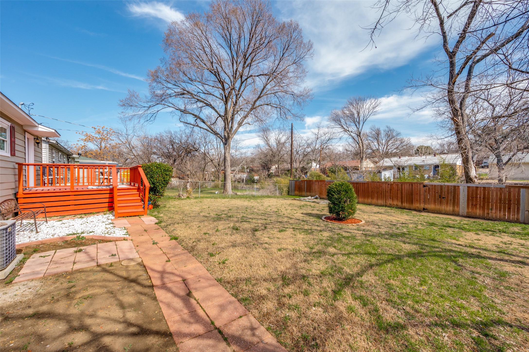 13910 Albemarle Drive Farmers Branch TX 75234
