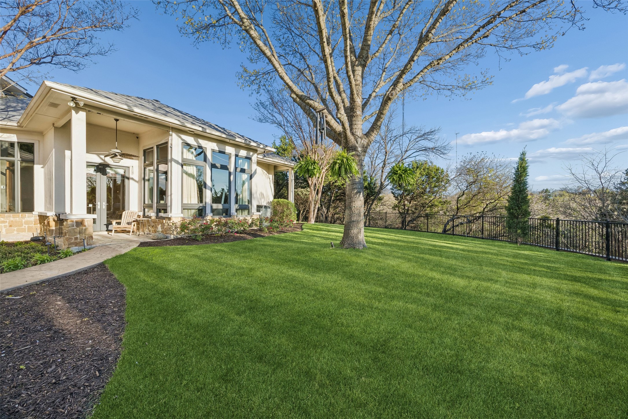 707 Oakhill Lane Cedar Hill TX 75104