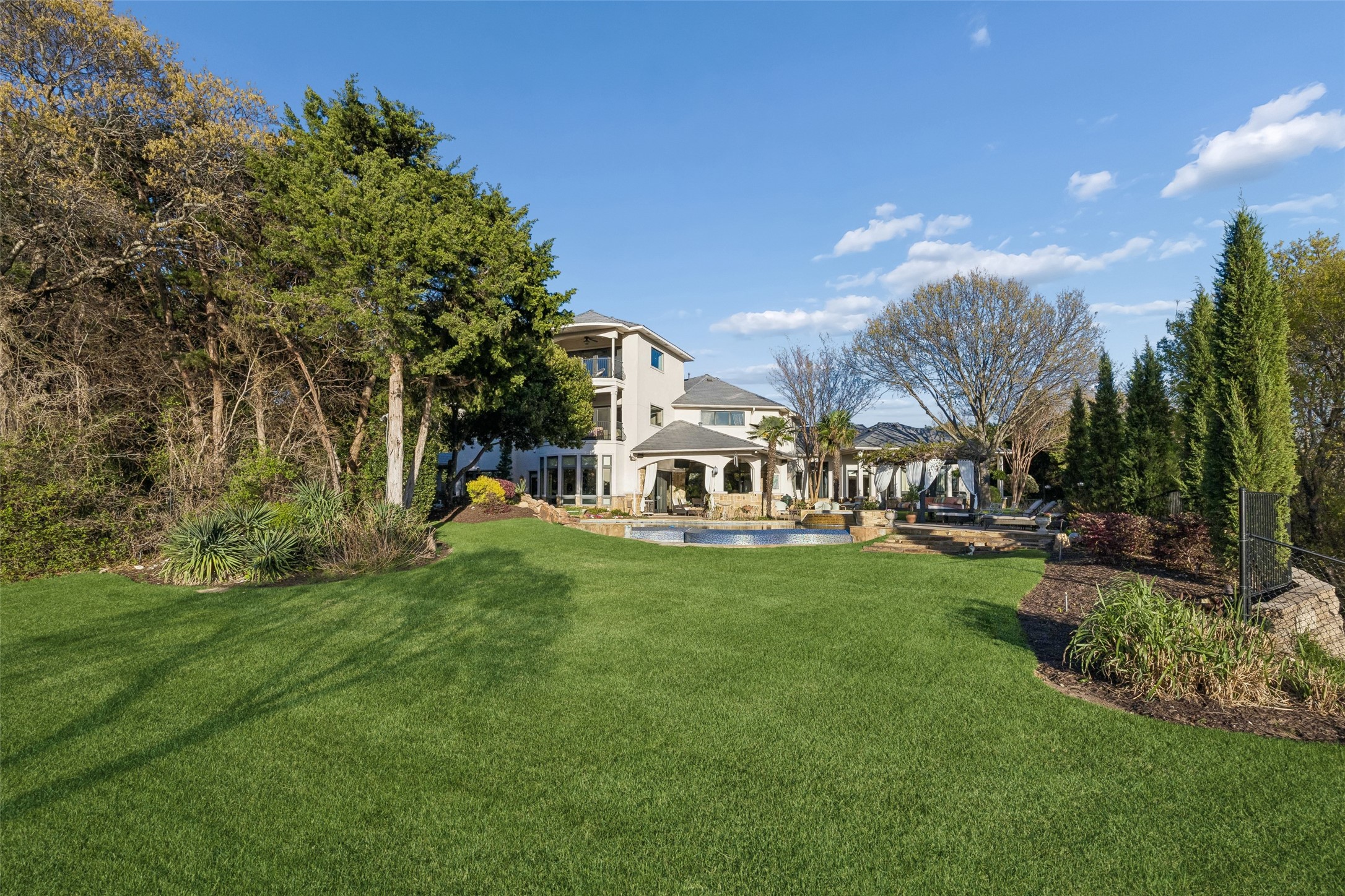707 Oakhill Lane Cedar Hill TX 75104