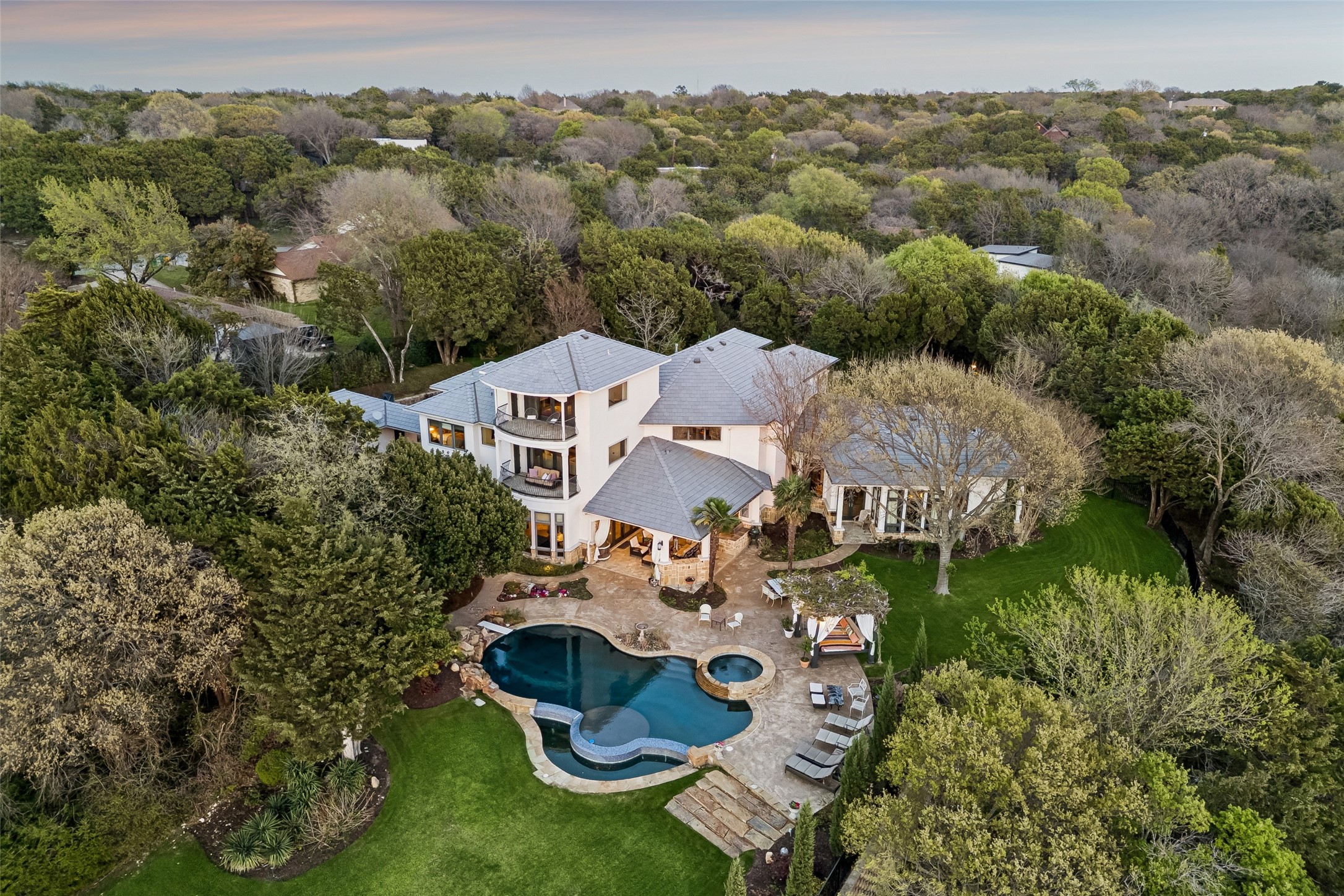 707 Oakhill Lane Cedar Hill TX 75104